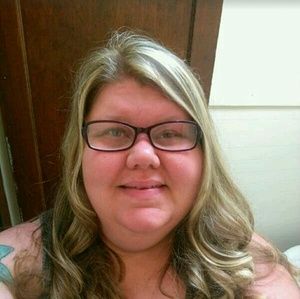 Meet your Posher, Bobbi